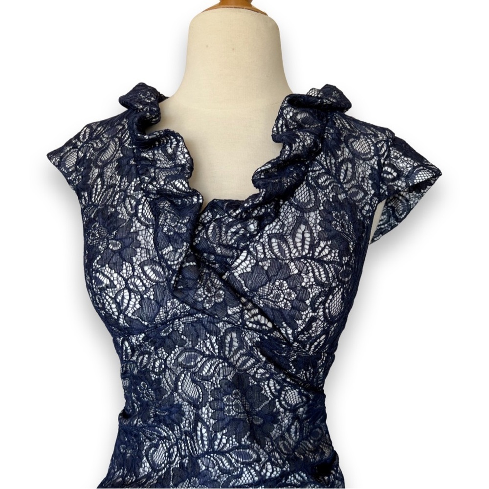 Xscape Lace midi dress ruffle shaping Bodycon cap sleeve ruched dark blue size 4 - Picture 3 of 9